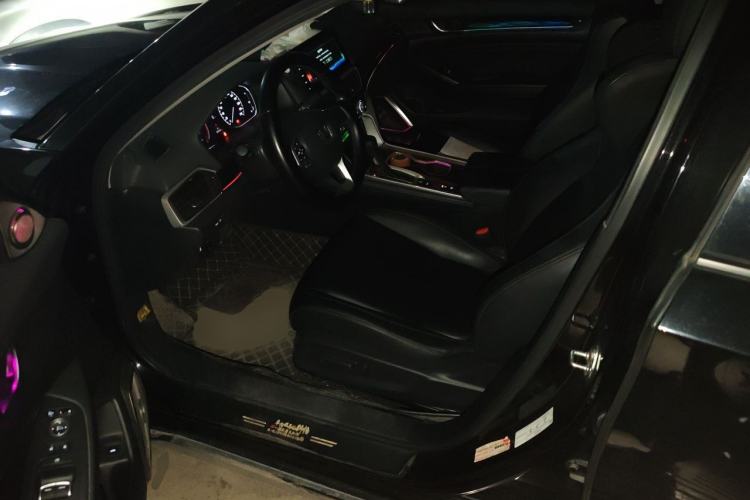 Used Honda Accord 2022 260TURBO Luxury Edition Driver Seat