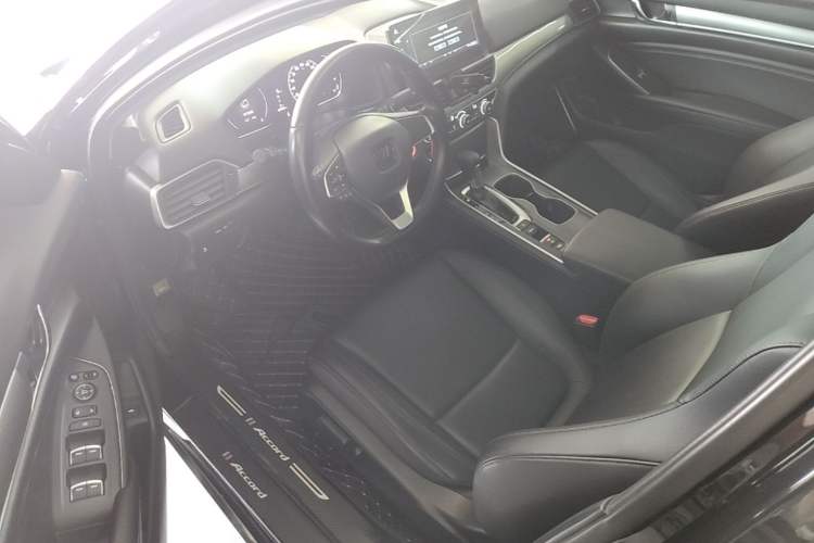 Used Honda Accord 2022 260TURBO Luxury Edition Driver Seat