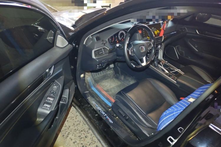 Used Honda Accord 2022 260TURBO Phantom Night · Prestige Edition Driver Seat