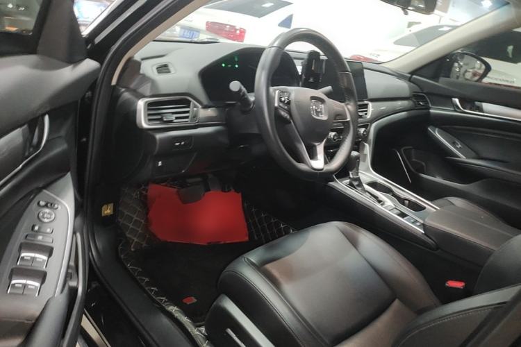 Used Honda Accord 2022 260TURBO Luxury Edition Driver Seat
