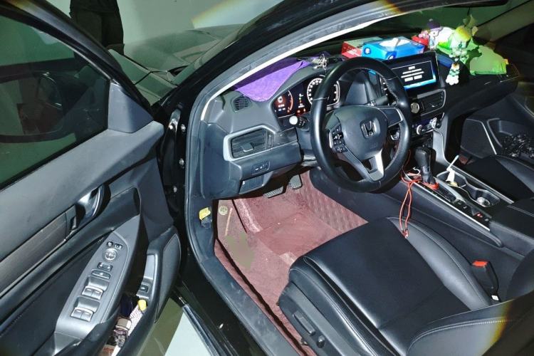 Used Honda Accord 2022 260TURBO Luxury Edition Driver Seat