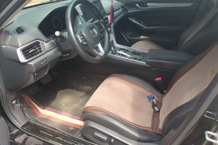 Used Honda Accord 2022 260TURBO Luxury Edition Driver Seat