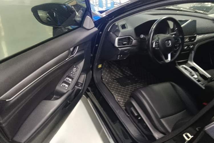 Used Honda Accord 2022 Xing·Hybrid 2.0L Xingling Version Driver Seat