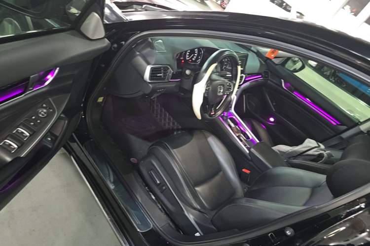 Used Honda Accord 2022 260TURBO Luxury Edition Driver Seat