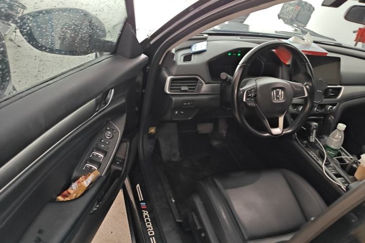 Used Honda Accord 2022 260TURBO Luxury Edition Driver Seat