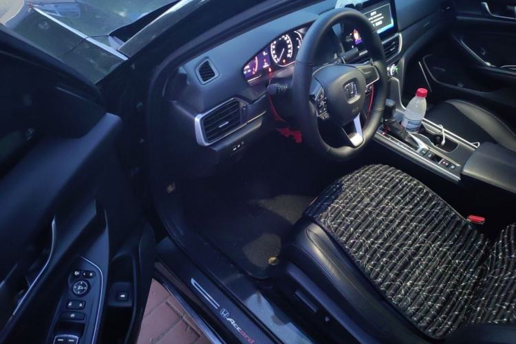 Used Honda Accord 2022 260TURBO Luxury Edition Driver Seat
