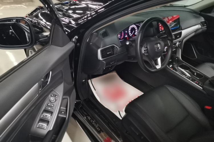 Used Honda Accord 2022 260TURBO Luxury Edition Driver Seat