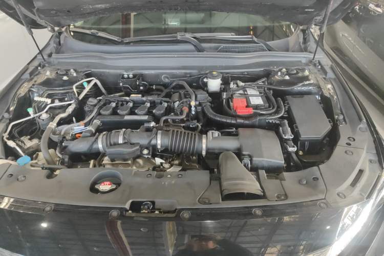 Used Honda Accord 2022 260TURBO Luxury Edition Engine Bay
