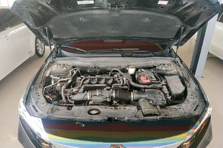 Used Honda Accord 2022 260TURBO Luxury Edition Engine Bay
