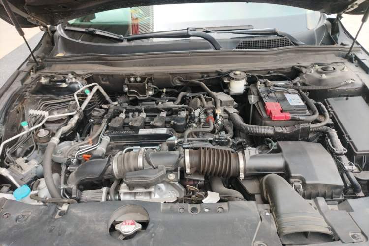 Used Honda Accord 2022 260TURBO Luxury Edition Engine Bay