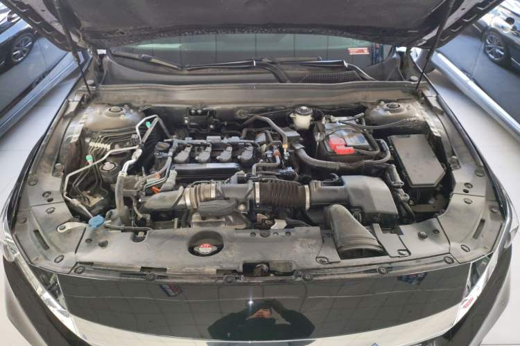 Used Honda Accord 2022 260TURBO Luxury Edition Engine Bay