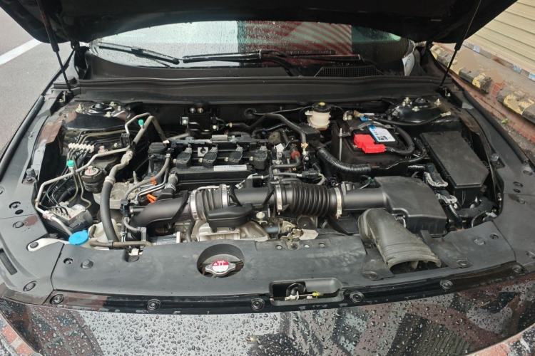 Used Honda Accord 2022 260TURBO Luxury Edition Engine Bay