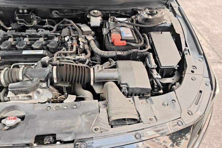 Used Honda Accord 2022 260TURBO Phantom Night · Prestige Edition Engine Bay Left
