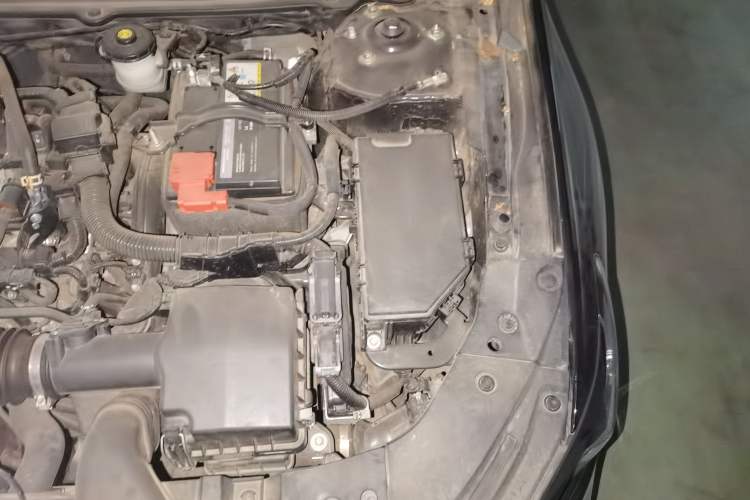 Used Honda Accord 2022 260TURBO Phantom Night · Prestige Edition Engine Bay Left