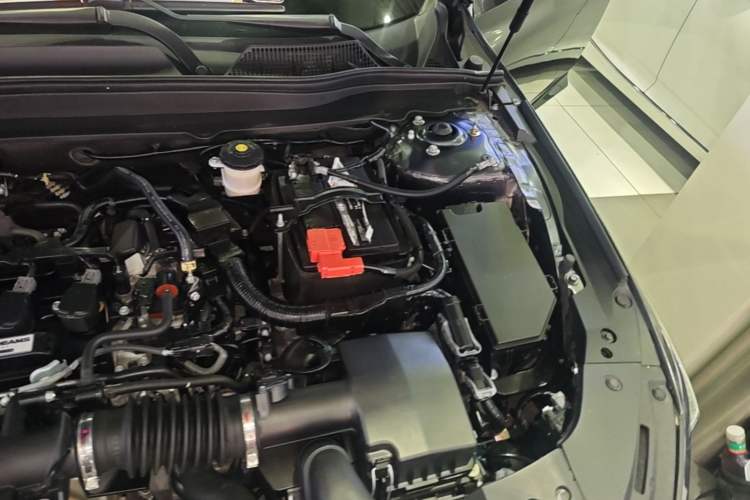 Used Honda Accord 2022 260TURBO Luxury Edition Engine Bay Left