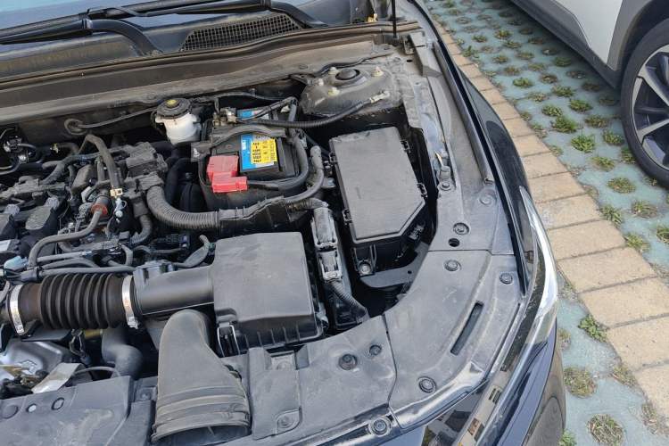 Used Honda Accord 2022 260TURBO Phantom Night · Prestige Edition Engine Bay Left