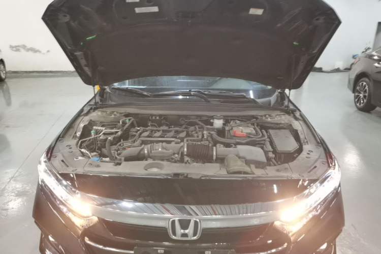 Used Honda Accord 2022 260TURBO Luxury Edition Engine Bay