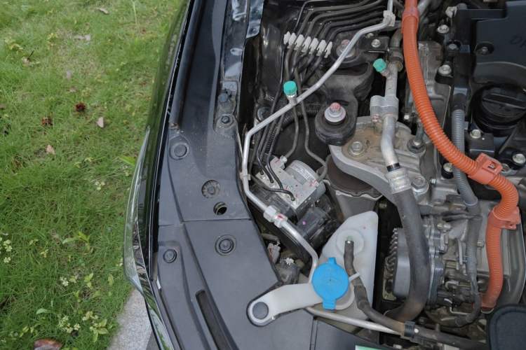 Used Honda Accord 2022 Xing·Hybrid 2.0L Xingling Version Engine Bay Right