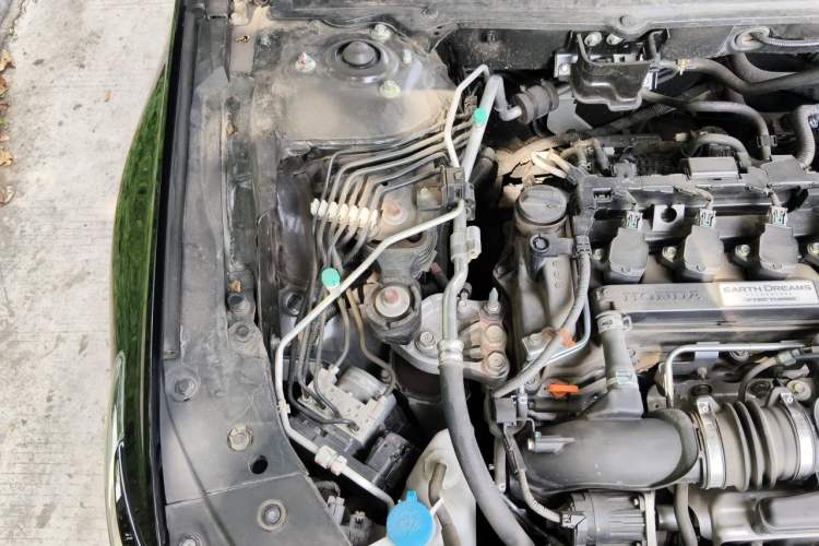 Used Honda Accord 2022 260TURBO Luxury Edition Engine Bay Right