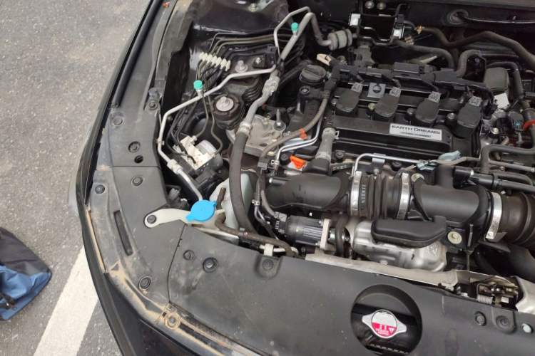 Used Honda Accord 2022 260TURBO Phantom Night · Prestige Edition Engine Bay Right