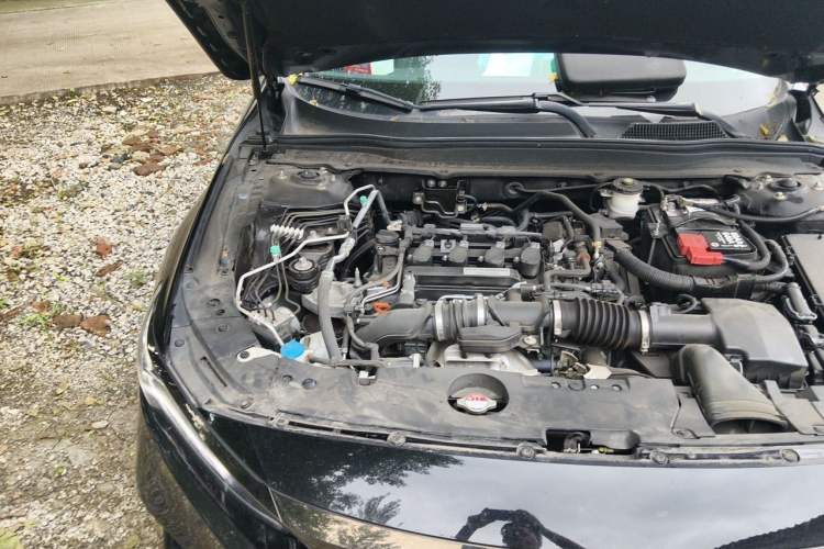 Used Honda Accord 2022 260TURBO Phantom Night · Prestige Edition Engine Bay Right