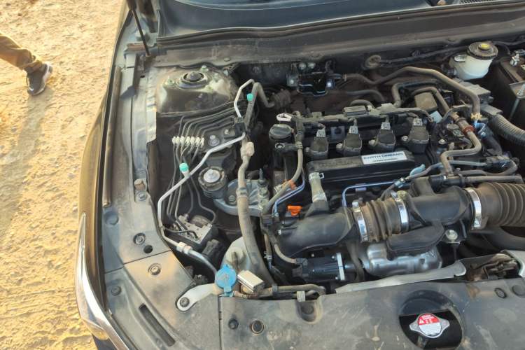 Used Honda Accord 2022 260TURBO Luxury Edition Engine Bay Right