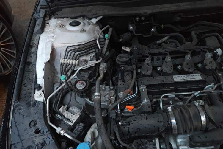 Used Honda Accord 2022 260TURBO Phantom Night · Prestige Edition Engine Bay Right
