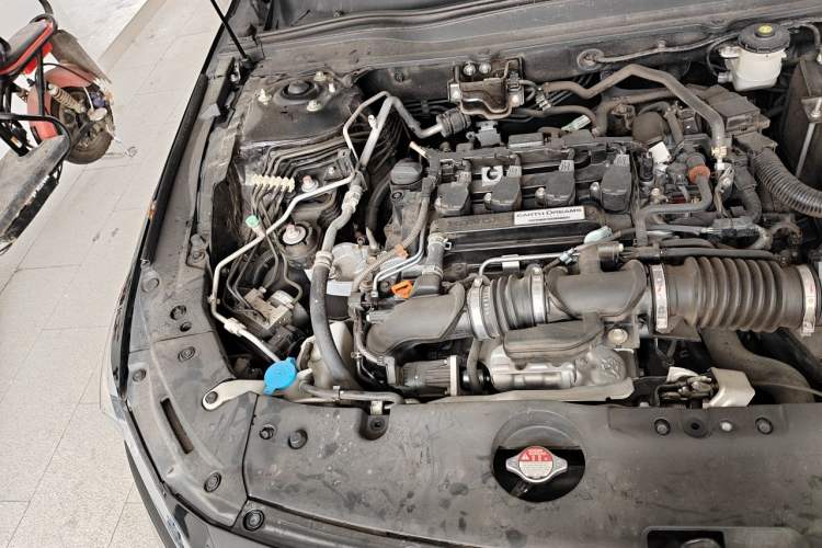 Used Honda Accord 2022 260TURBO Luxury Edition Engine Bay Right