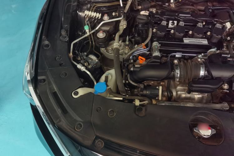 Used Honda Accord 2022 260TURBO Luxury Edition Engine Bay Right