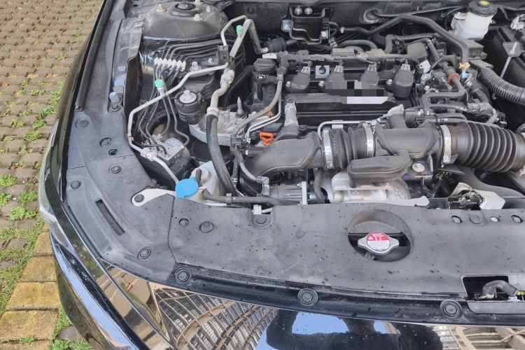 Used Honda Accord 2022 260TURBO Phantom Night · Prestige Edition Engine Bay Right