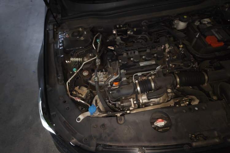 Used Honda Accord 2022 260TURBO Phantom Night · Prestige Edition Engine Bay Right
