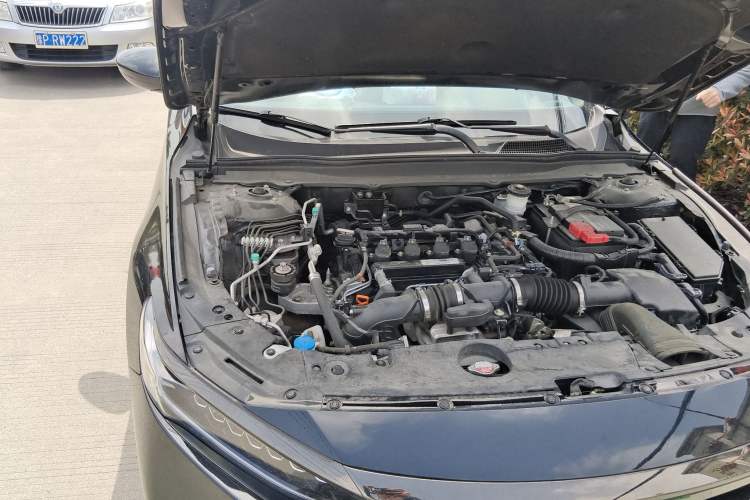 Used Honda Accord 2022 260TURBO Phantom Night · Prestige Edition Engine Bay Right