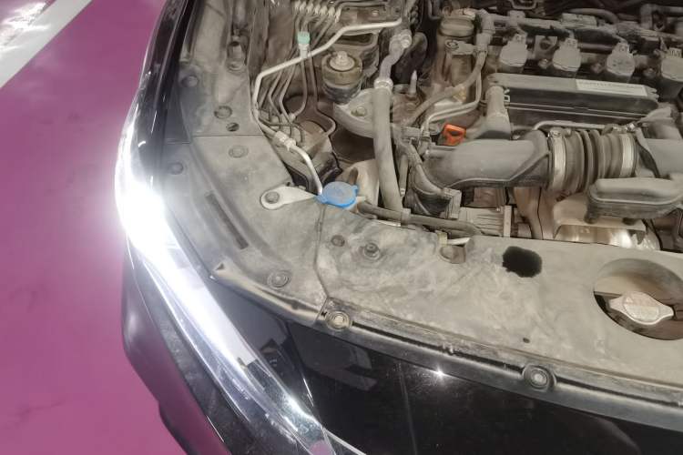 Used Honda Accord 2022 260TURBO Luxury Edition Engine Bay Right