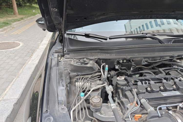 Used Honda Accord 2022 260TURBO Luxury Edition Engine Bay Right