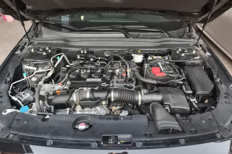 Used Honda Accord 2022 260TURBO Luxury Edition Engine Bay