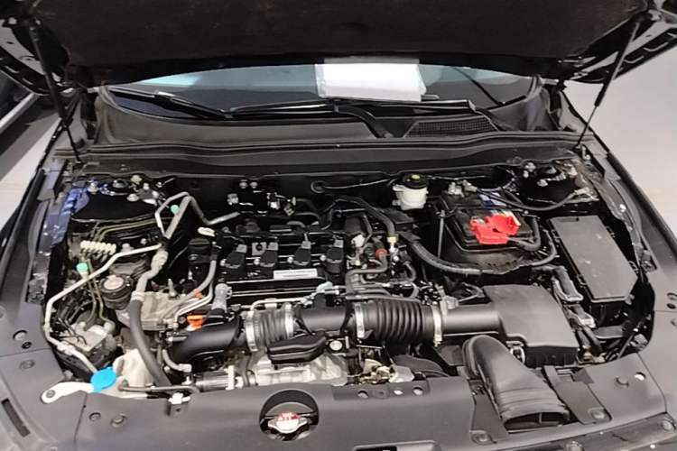 Used Honda Accord 2022 260TURBO Luxury Edition Engine Bay