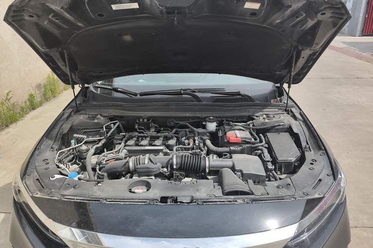 Used Honda Accord 2022 260TURBO Luxury Edition Engine Bay