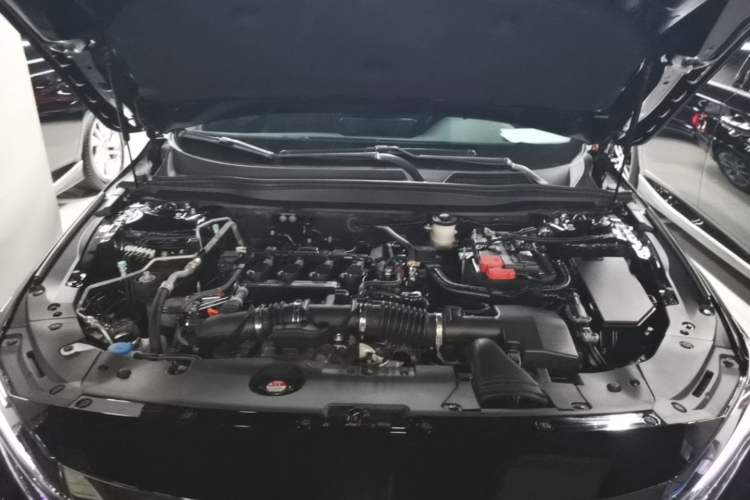 Used Honda Accord 2022 260TURBO Luxury Edition Engine Bay