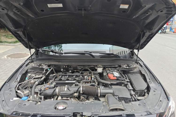 Used Honda Accord 2022 260TURBO Luxury Edition Engine Bay