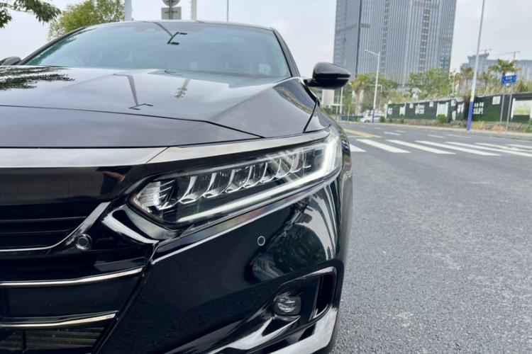 Used Honda Accord 2022 260TURBO Phantom Night · Prestige Edition Exterior 13
