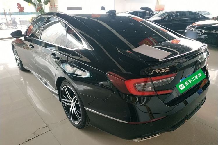 Used Honda Accord 2022 260TURBO Phantom Night · Prestige Edition Exterior 2