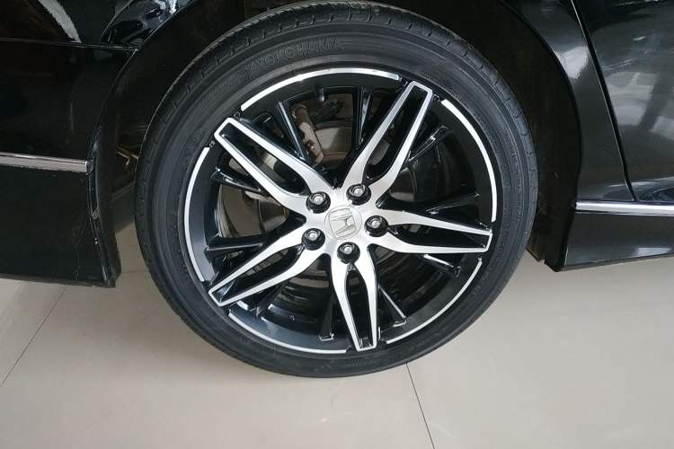 Used Honda Accord 2022 260TURBO Phantom Night · Prestige Edition Exterior 5
