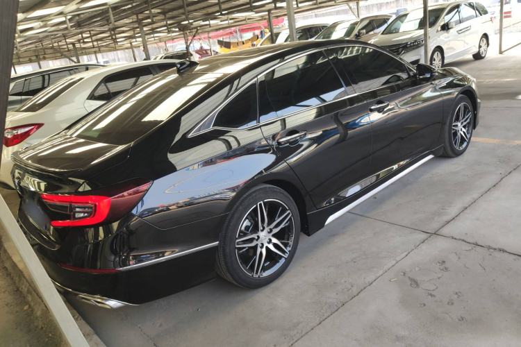 Used Honda Accord 2022 260TURBO Phantom Night · Prestige Edition Exterior 5