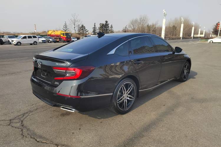 Used Honda Accord 2022 260TURBO Phantom Night · Prestige Edition Exterior 5