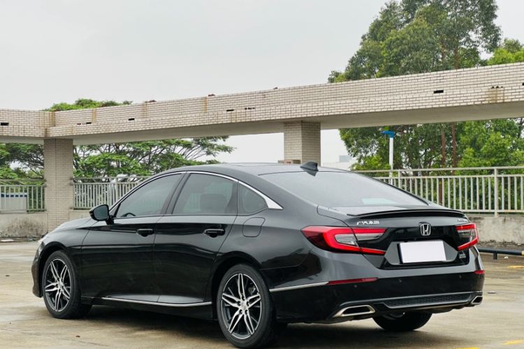 Used Honda Accord 2022 260TURBO Phantom Night · Prestige Edition Exterior 5