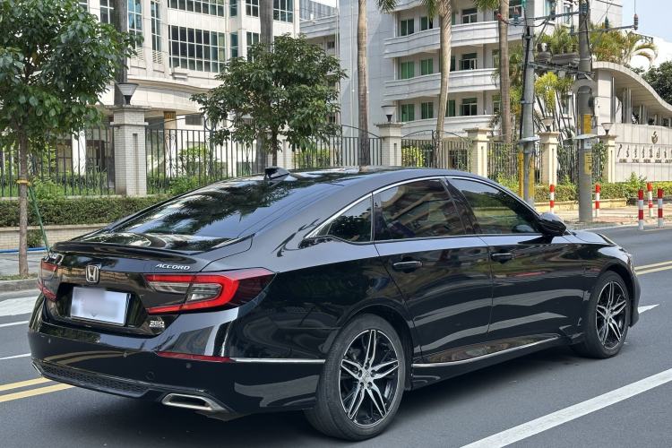 Used Honda Accord 2022 260TURBO Phantom Night · Prestige Edition Exterior 5