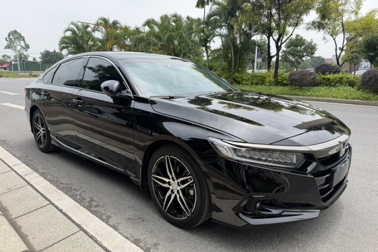 Used Honda Accord 2022 260TURBO Phantom Night · Prestige Edition Exterior 6