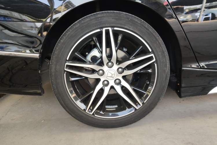 Used Honda Accord 2022 260TURBO Phantom Night · Prestige Edition Exterior 8