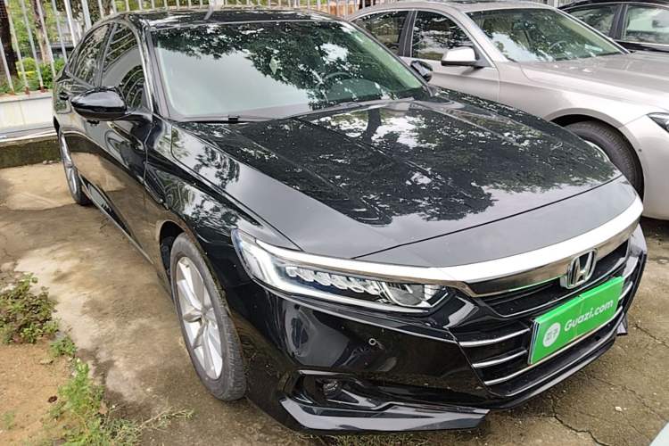 Used Honda Accord 2022 260TURBO Luxury Edition Front Right 45 Deg
