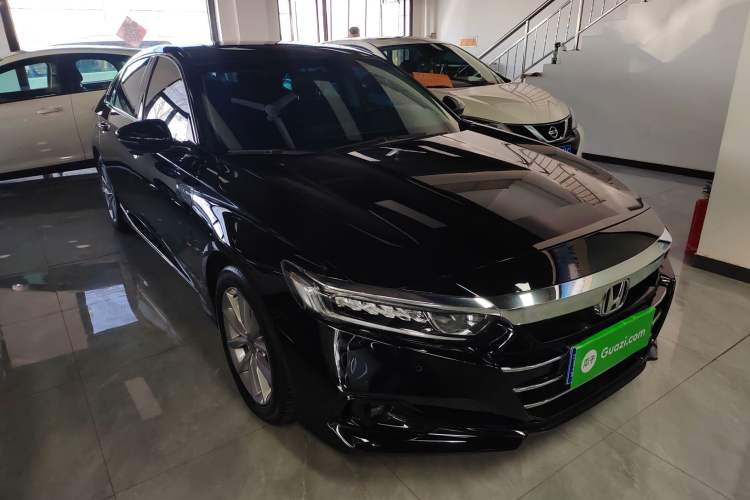 Used Honda Accord 2022 260TURBO Luxury Edition Front Right 45 Deg